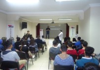 İNTERNET BAĞIMLILIĞI - Siirt Polisinden 3 Bin 950 Öğrenciye Güvenli İnternet Eğitimi