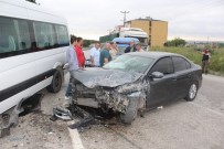 İŞÇİ SERVİSİ - Tekirdağ'da Trafik Kazası Açıklaması 5 Yaralı
