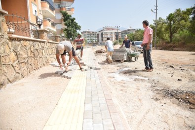 Alanya'da Parke Ve Kaldırım Taşı Çalışması