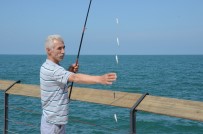 BALIK TUTMAK - Amatör Balıkçıların Ramazan Eğlencesi