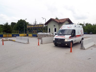 Ankara'nın Elmadağ İlçesindeki Barutsan Fabrikasında Patlama Açıklaması 1 Ölü, 4 Yaralı