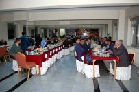 İSMAIL USTAOĞLU - Bitlis'teki Kanaat Önderleri İftar Yemeğinde Bir Araya Geldi