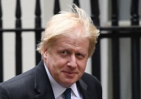 İngiltere Dışişleri Bakanı Johnson Telefonda 18 Dakika İşletildi