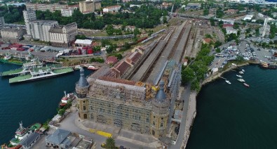 (Özel) Restorasyon Çalışmaları Devam Eden Haydarpaşa Garı'nın İçi İlk Kez Görüntülendi