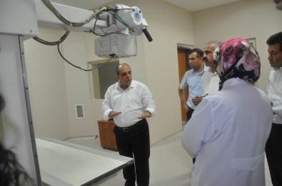 Sağlık Müdürü Ahmet Özer Sağlık Tesislerini Ziyaret Etti