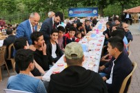 KIRAZLı - Yahyalı'da 'Kardeşlik Sofrası' Kirazlı Mahallesinde Kuruldu