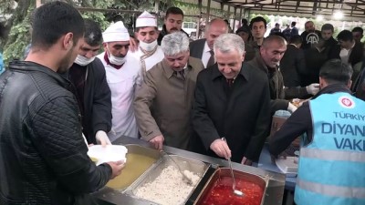 Bakan Arslan, Kars'ta Vatandaşlarla İftar Yaptı