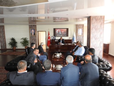 Başkan Bedirhanoğlu, Muhtarlarla Bir Araya Geldi