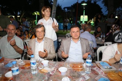 Başkan Savaş, Payaslı Hemşehrileriyle İftar Yaptı