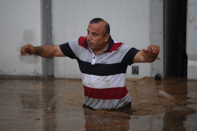 Bursa'da Sel Baskını