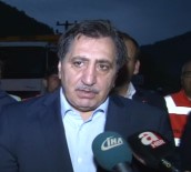 ZAFER PEKER - Bursa Valisi İzzettin Küçük Açıklaması 'Hiç Can Kaybı Ve Yaralı Yok'