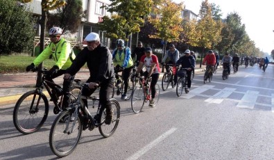 İzmit'te 6 Bin 500 Kişi Bisiklet Kullanmayı Öğrendi