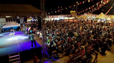 Atakum'da Ramazan Sokağı'na Yoğun İlgi