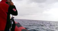 CANKURTARAN - Balıkesir'de Kayıp Balıkçıları Arama Çalışması Denizden Ve Havadan Sürüyor