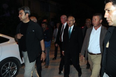 CHP Lideri Kılıçdaroğlu'ndan Ev Ve Kıraathane Ziyareti