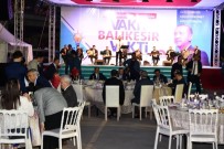 Erdoğan Balıkesir'de Binlerce Kişiyle İftar Yaptı