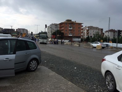 Kocaeli'de Otomobilin Çarptığı Kadın Ağır Yaralandı