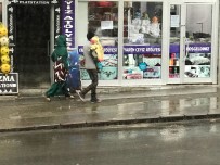 DUYGU SÖMÜRÜSÜ - Sarıkamış'ı Mesken Tutan Otomobilli Dilenciler Yakayı Ele Verdi