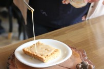 KEÇİ SÜTÜ - Sütün Ekmeğe Sürülebilen Hali Açıklaması Süt Reçeli