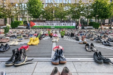 4 Bin 500 Çift Ayakkabıyla İsrail'i Boykot