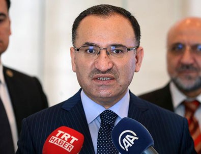 Bekir Bozdağ'dan ADD'nin 27 Mayıs paylaşımına tepki