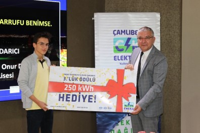 CK Enerji Çamlıbel'den Öğrencilere Hediye Elektrik