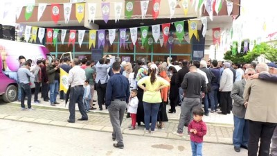 HDP'nin Kocaeli'deki Seçim Büroları Açıldı