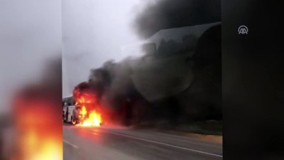 Kütahya'da Otobüs Yangını