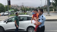 DINDAR - (Özel) Babası Kaza Yapınca Ağlayan Çocuğu Polis Ekipleri Sakinleştirdi