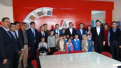 Erciş'te 'Ay Yıldızlı' Kütüphane Sayısı 8'E Çıktı