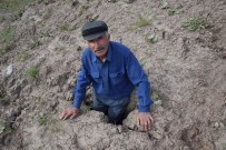 Heyelanlı Sahadaki Evlerinde Adeta Ölümü Göze Alarak Yaşamaya Devam Ediyorlar