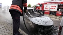 FARABİ HASTANESİ - 15 Günlük Otomobili Park Halindeyken Yandı