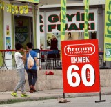 TEOMAN - Antalya'da Ucuz Ekmek Çılgınlığı Yayılıyor