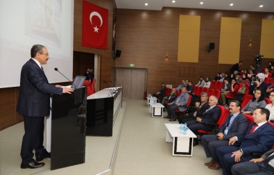 ERÜ'de Türkçe Öğretimi Sempozyumu Düzenlendi