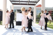 İLTİHAPLI ROMATİZMA - Her 200 Kişiden Birinin Hastalığı AS'ye Dans Ederek Dikkat Çektiler
