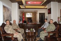 ABDULSELAM ÖZTÜRK - Korgeneral Karataş'tan Kaymakam Öztürk'e Ziyaret
