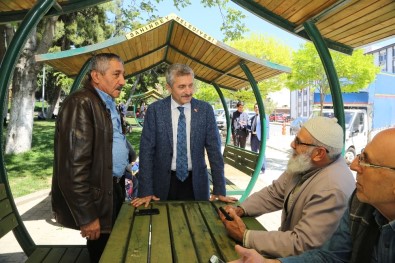 Şahinbey Belediyesi 600 Parkla Yaza Hazır