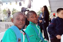 DOĞU TÜRKISTAN - 13 Ülkenin Yetim Çocukları Esenler'deki İftarda Buluştu