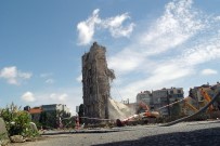 HALIÇ - AKM'nin Son Duvarı Da Yıkıldı