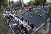 KAZıM UMDULAR - Başkan Pekdaş'tan Önce İftar Sonra Ziyaret