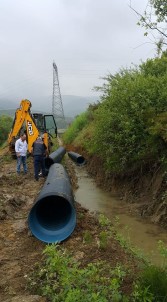 Osmaneli'nde Sulama Kanalları Temizleniyor