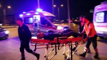 KARAKALE - Sivas'ta İki Otomobil Çarpıştı Açıklaması 5 Yaralı
