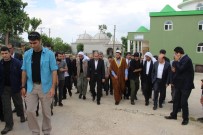 KÖY MUHTARI - AK Parti Genel Başkan Yardımcısı Eker, Alatosun'u Ziyaret Etti