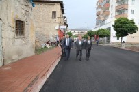 Başkan Çelik, Yeşilhisar'da Asfaltlama Çalışmalarına Katıldı