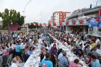 İMAR PLANI - Ergenekon Mahallesi'nde 7 Bin Kişiye İftar Yemeği Verildi