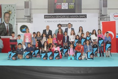 'Hayata Smaç' Projesiyle 2 Bin Öğrenci Sporla Tanıştı