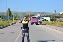 Ayakta Yolcu Taşıyan Üniversite Servis Şoförlerine Ceza Yağdı