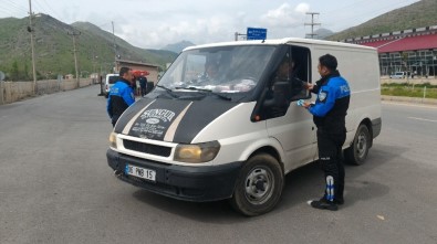 Bitlis'te 'Karayolu Trafik Güvenliği Haftası' Etkinliği
