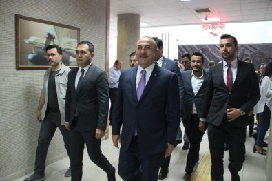 Dışişleri Bakanı Çavuşoğlu Memleketi Alanya'da
