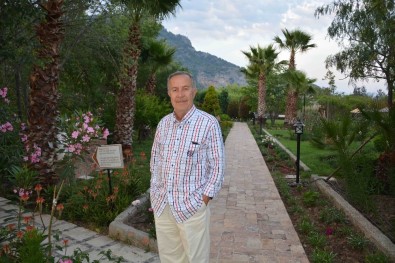 DOKTOB Başkanı Okutur; 'Türkiye'nin Geleceği Turizmdir'